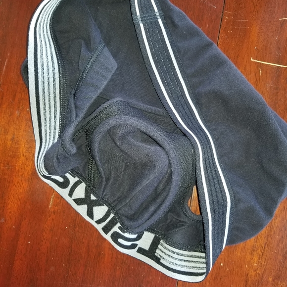 2(X)IST Maximize Pouch Brief - Large - Picture 2 of 2